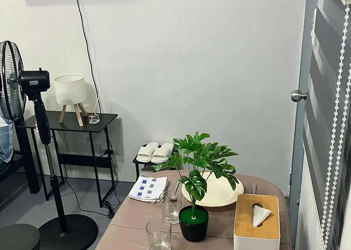 Qc Friendly Community Pod Near Hospital Qc Mrt * Manila