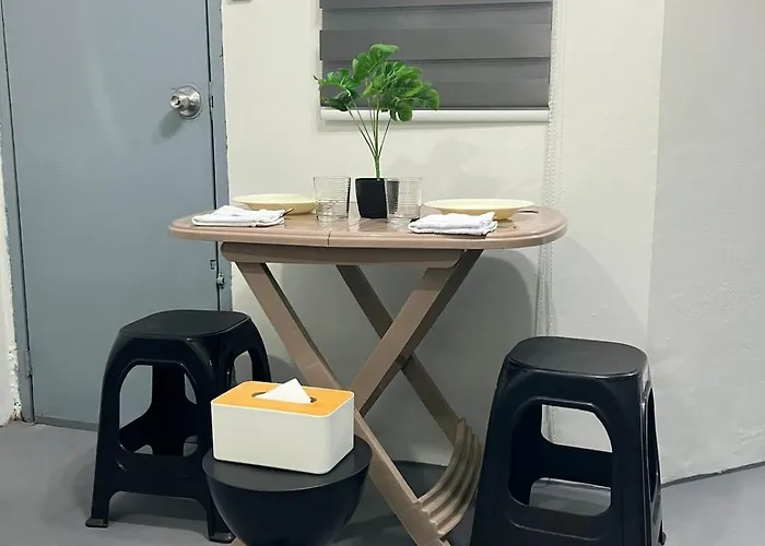 Qc Friendly Community Pod Near Hospital Qc Mrt *