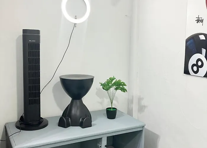 Apartment Qc Friendly Community Pod Near Hospital Qc Mrt